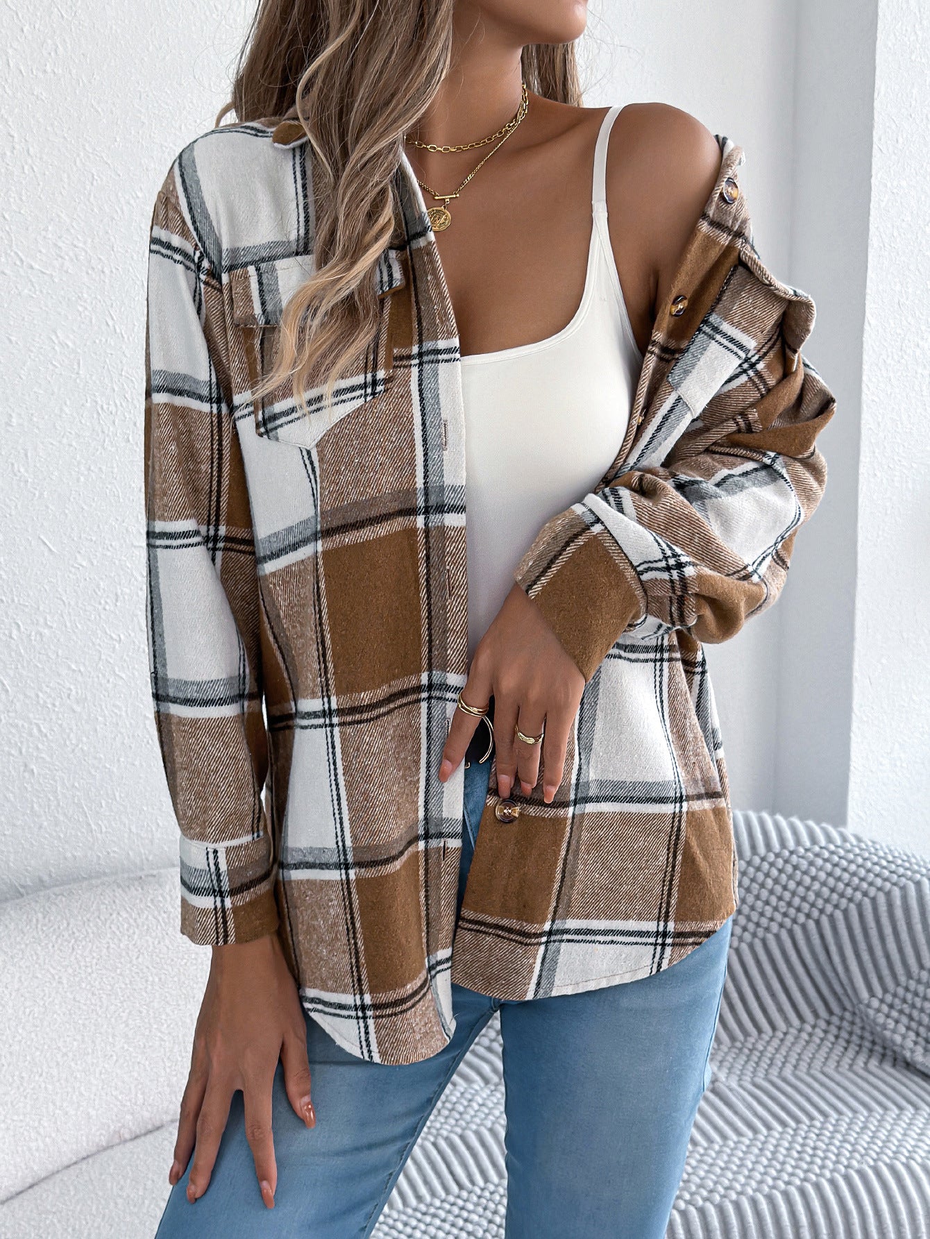 Casual plaid fake pocket long sleeved woolen mid length jacket